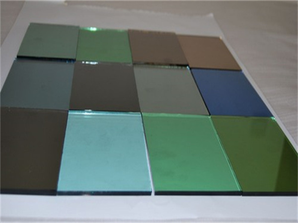 热反射镀膜玻璃
